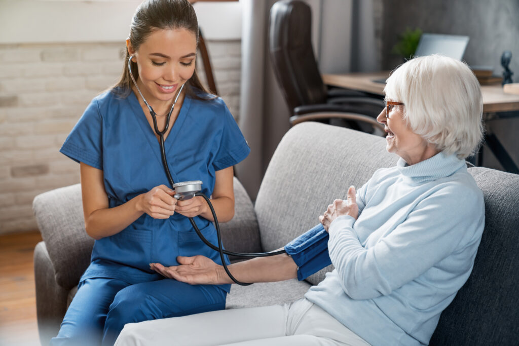 Best Mobile Wound Care Services Fayetteville GA providing professional home wound treatment